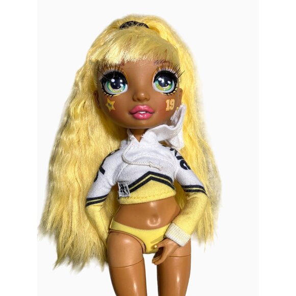 Rainbow High Cheerleader Doll Sunny Madison 11" Yellow Hair - Picture 3 of 8